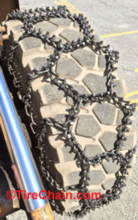 Studded tire chains